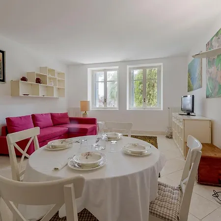 Апартаменты Casa Nelly *